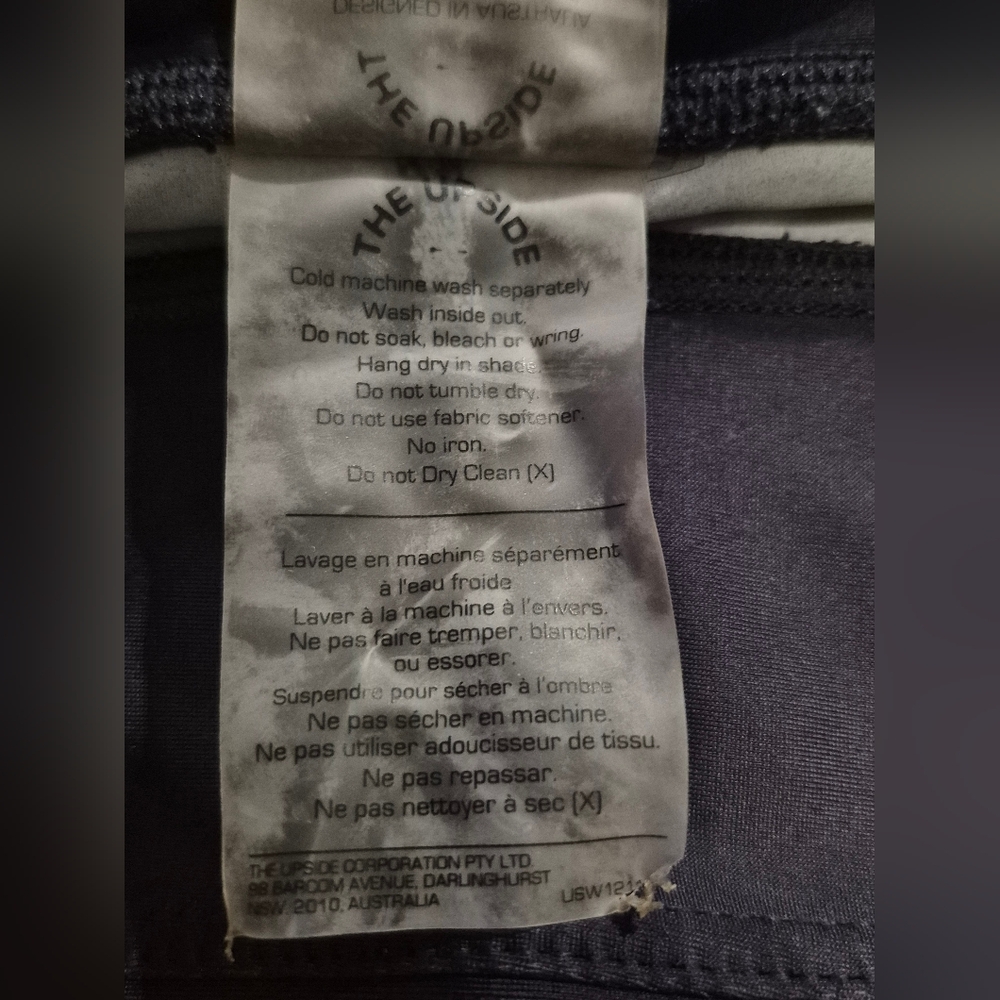 The Upside Seawater Dip-Dyed Leggings Midi 10 EUC - Picture 15 of 16